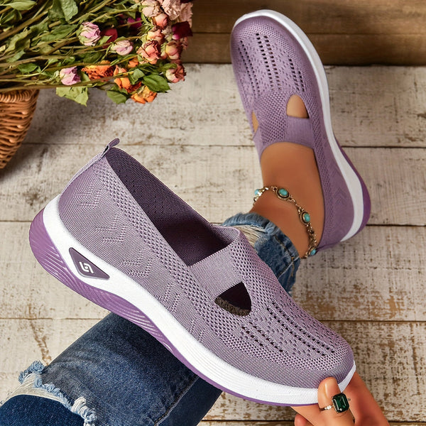 Female model wearing lightweight shoes designed for all-day wear.