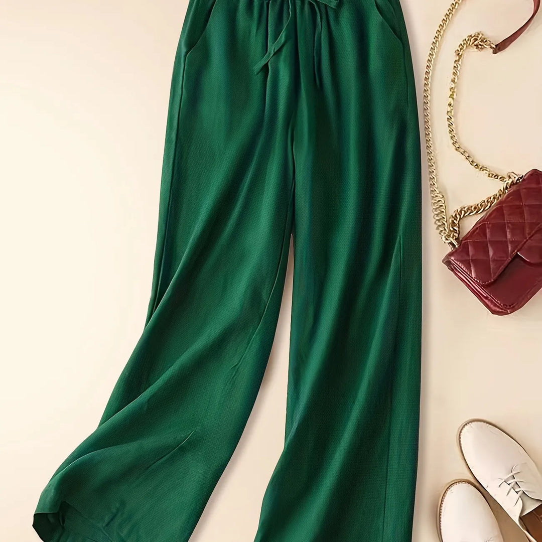 Women’s lightweight pull-on pants displayed on a plain background for everyday styling.