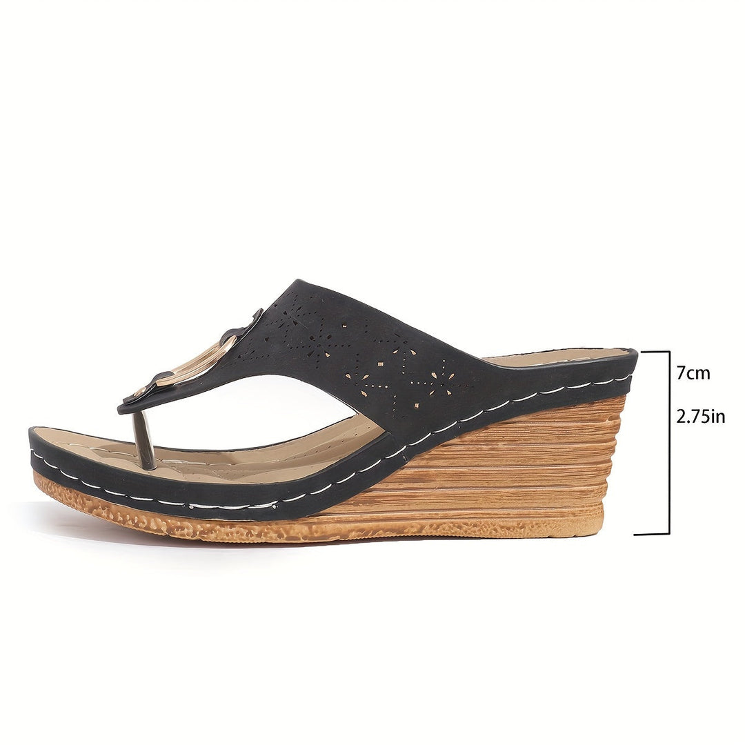 Women’s chic sandals displayed on a plain background with a clean modern profile.
