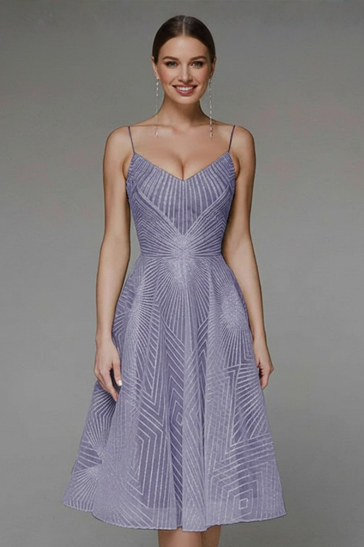 Women’s sleeveless purple dress with structured skirt