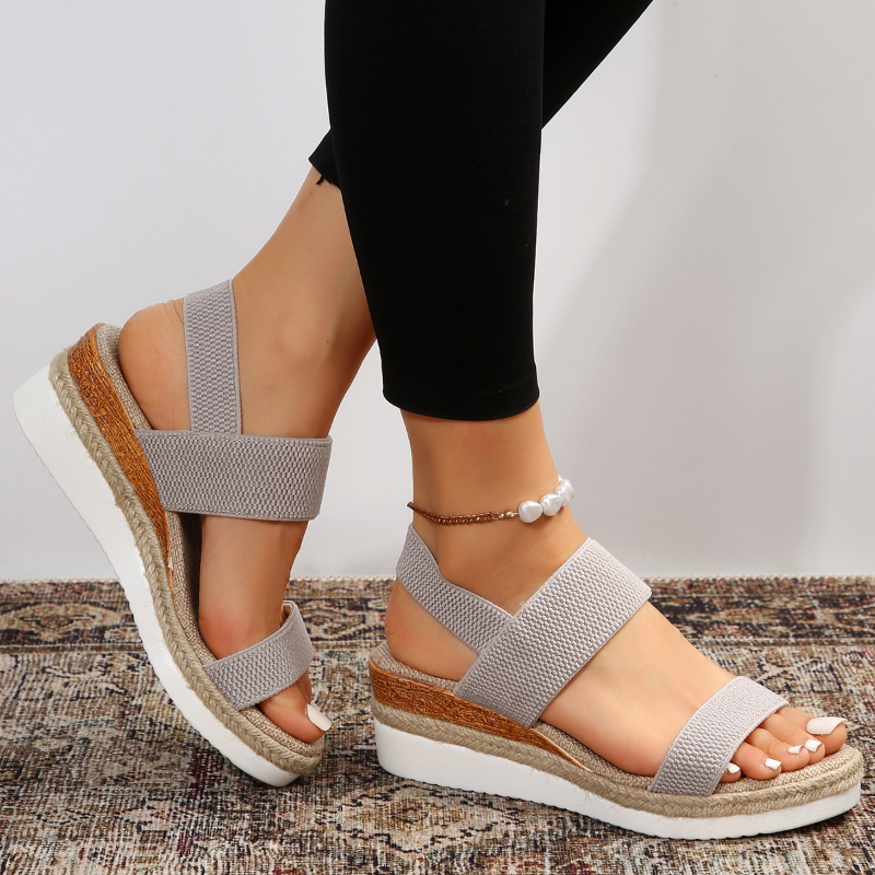 Supportive cushioned sandals designed for casual outfits and daily comfort.