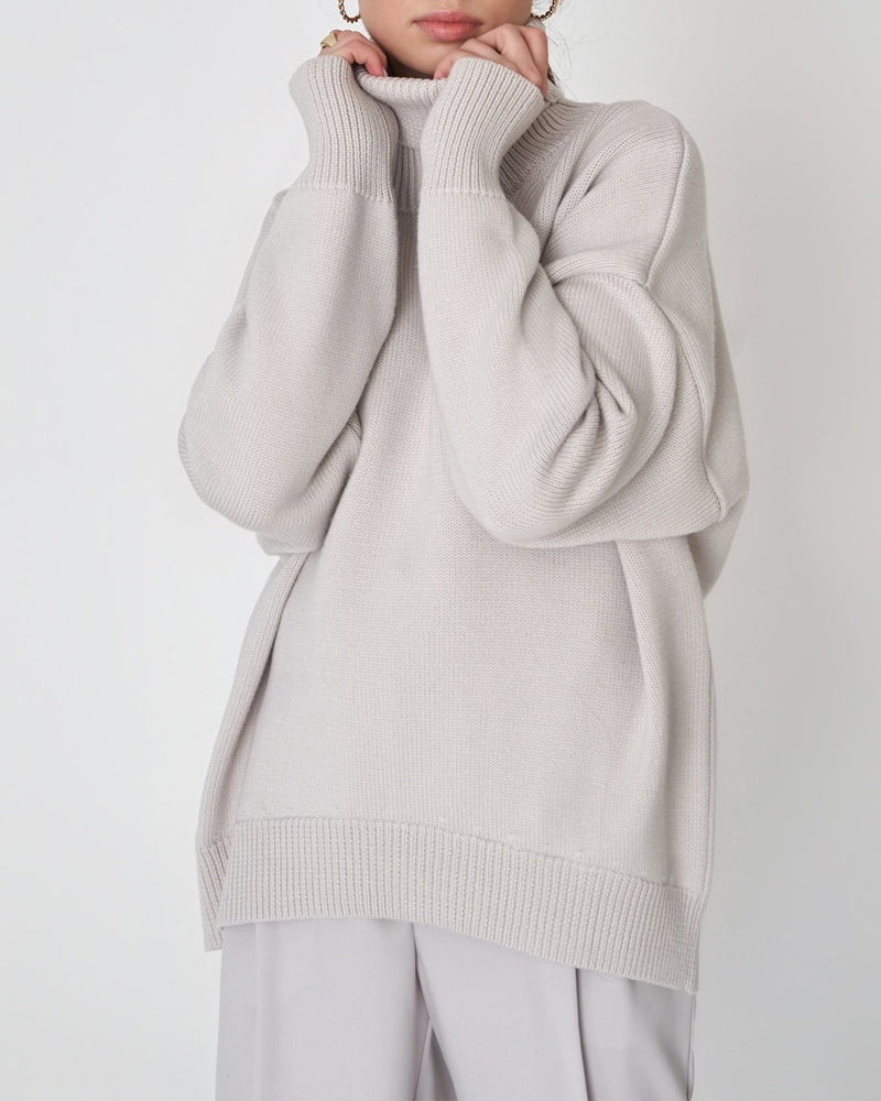 Cassovaine | Women's Cozy Oversized Turtleneck Sweater — Light Gray