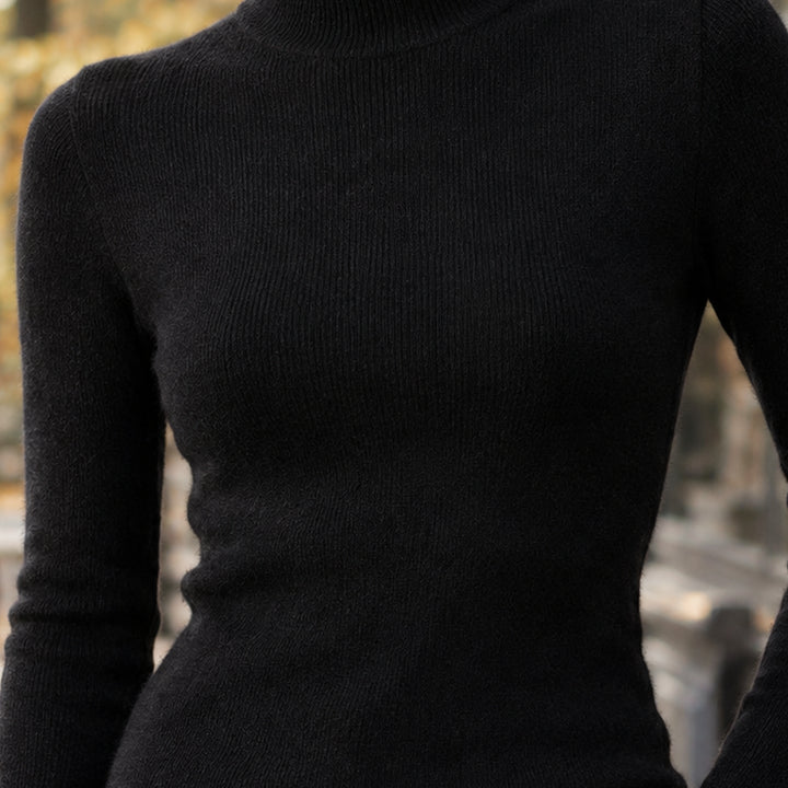 Cassovynne | Women's Cozy Cashmere Sweater — 2