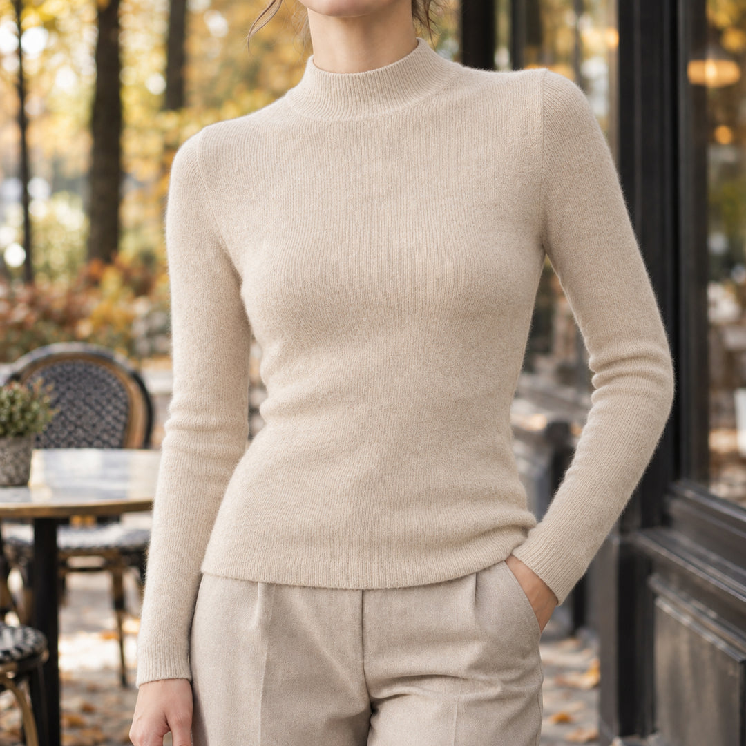 Cassovynne | Women's Cozy Cashmere Sweater — Cream