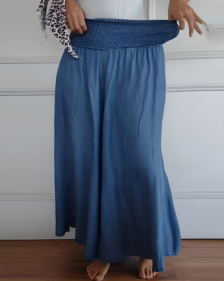 Everyday women’s pants with relaxed fit on plain background.