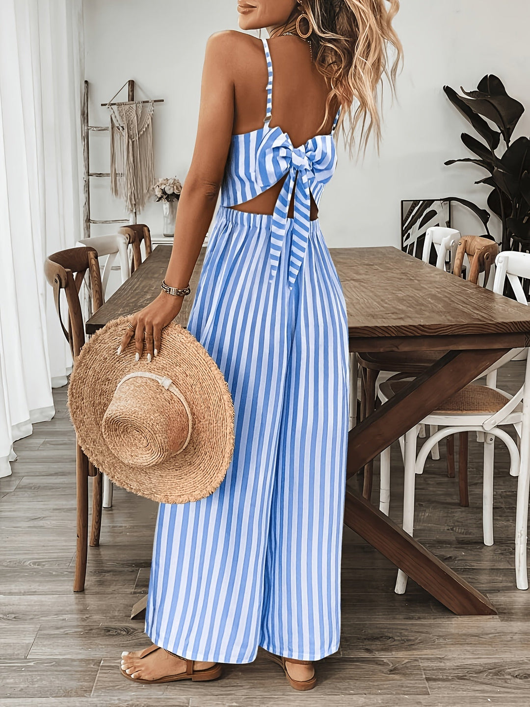 Eloise | Women's Wide-Leg Elegant striped wide jumpsuit with V Ausschnitt and Schleife hinten — 2