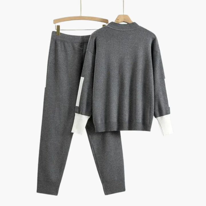 Elowolde | Women's Cozy Crew Neck Colorblock Sweater Set — 2