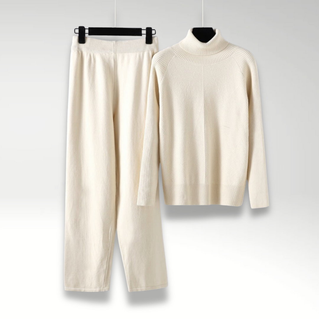 Galiadora | Women's Matching Complete Two-Piece Cable Knit Lounge Set — 1
