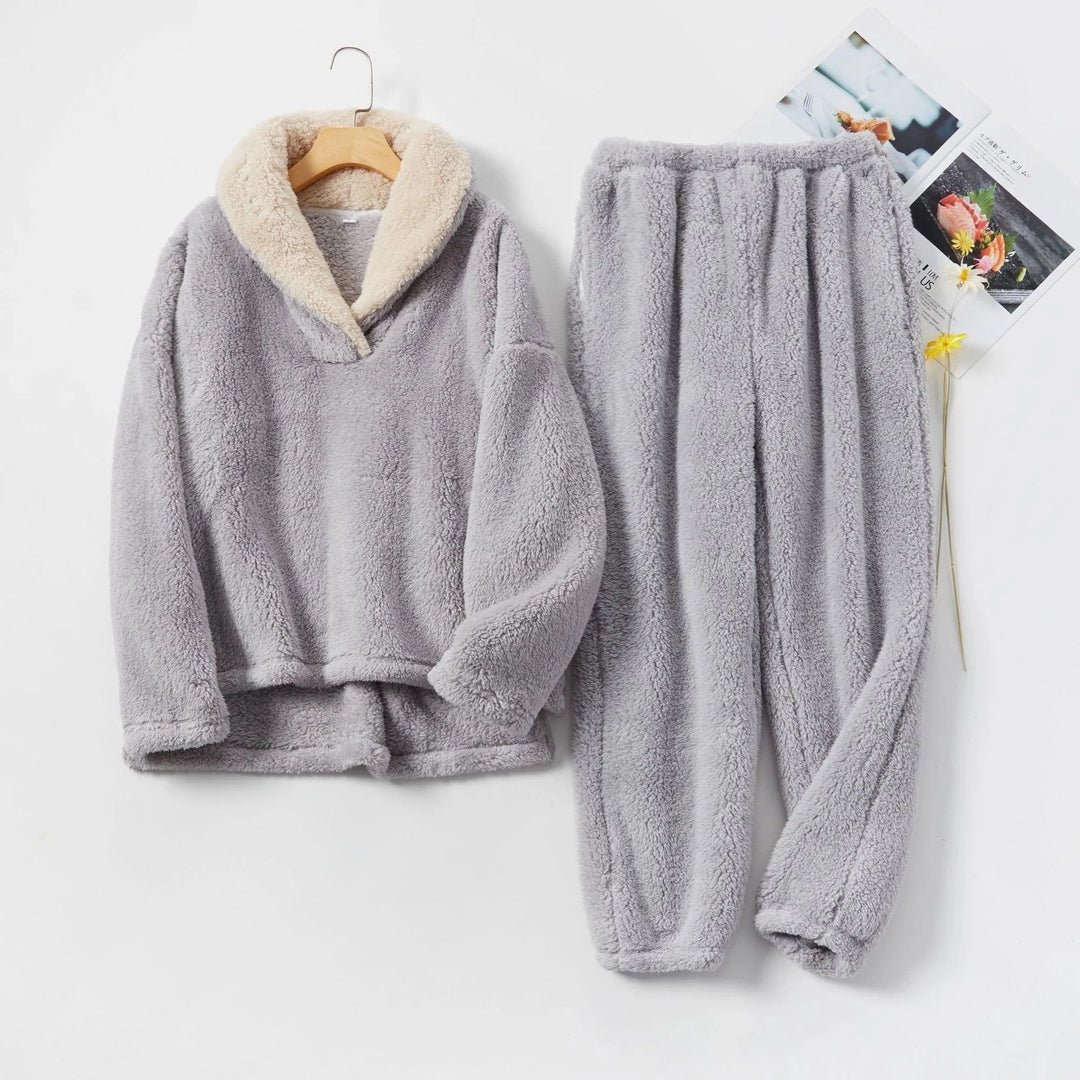 Galindyra | Women's Two-Piece Matching Lounge Set — Light Gray