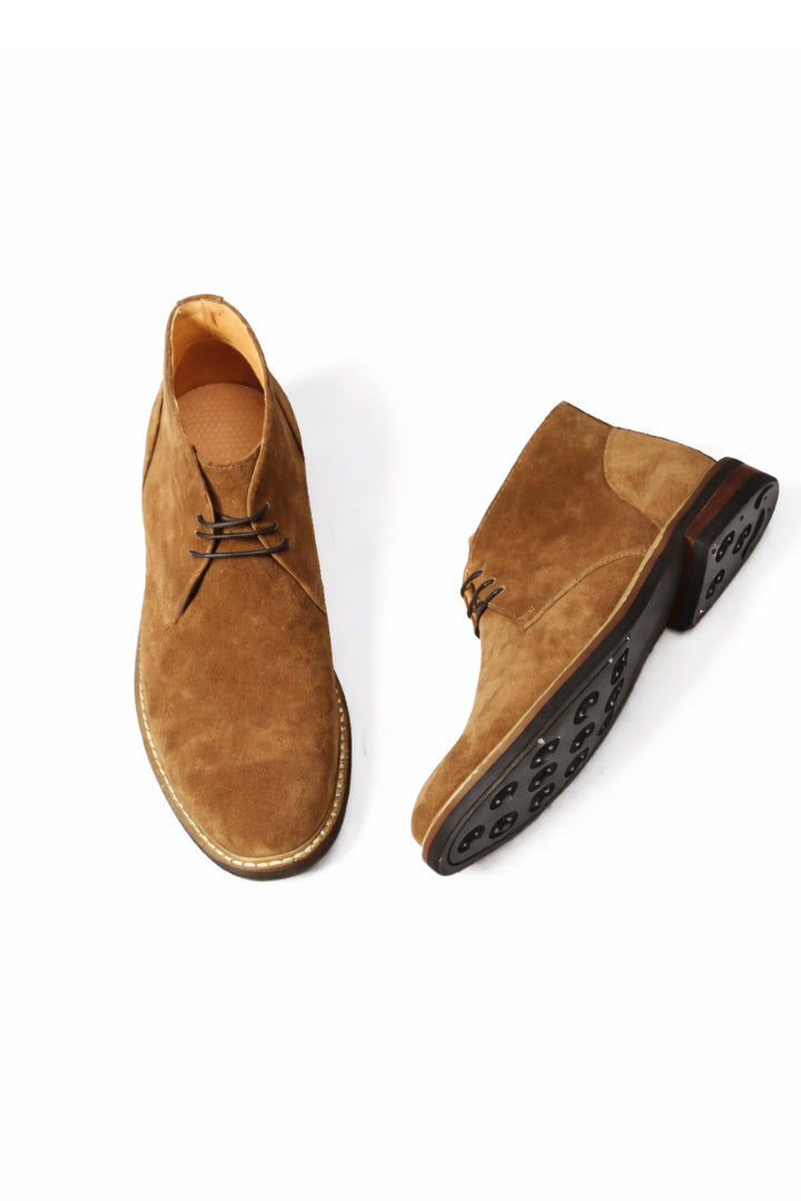 Giancarlo | Men's Western Style Knee-High Santino Suede Chukka Boots - Sahara Brown — 2