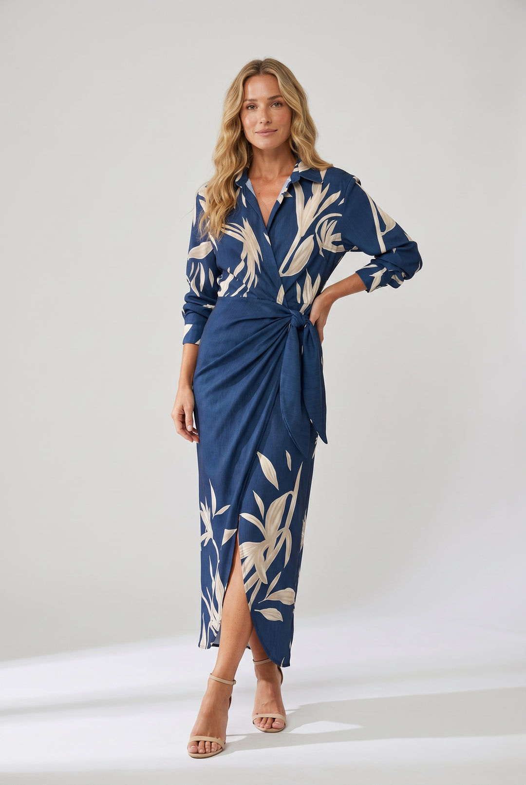 Giareth — Leaf Print Wrap Dress with Twist-Tie Waist