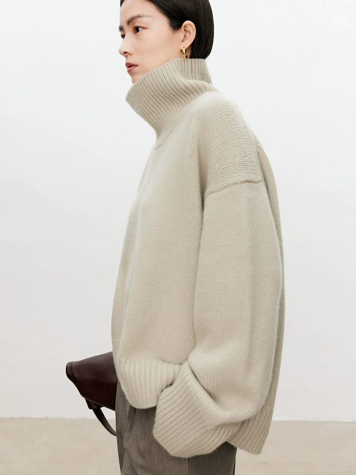 Halsnova | Women's Cozy Loose and Thick Turtleneck sweater Knit — beige