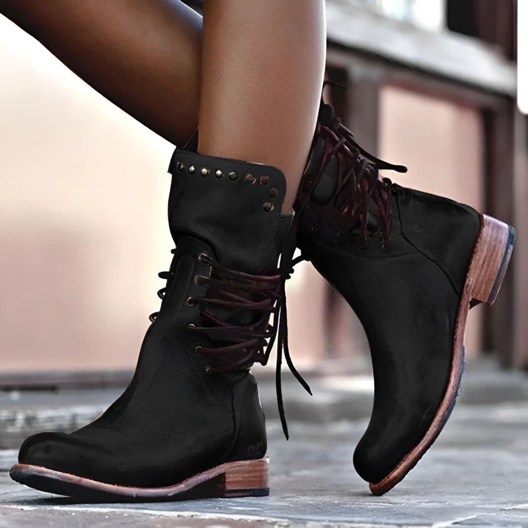Ivaranne | Women's Brown Boots — Black
