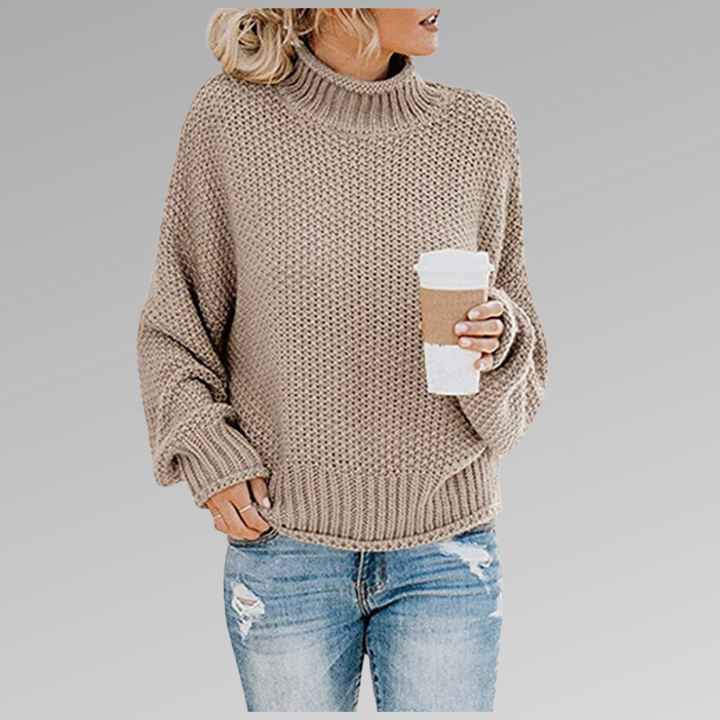 Lisetteita | Women's Cozy Knitted Sweater - Comfortable and Timeless — Beige