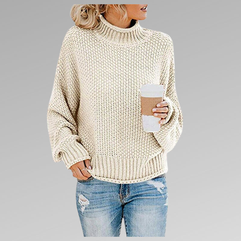 Lisetteita | Women's Cozy Knitted Sweater - Comfortable and Timeless — Cream