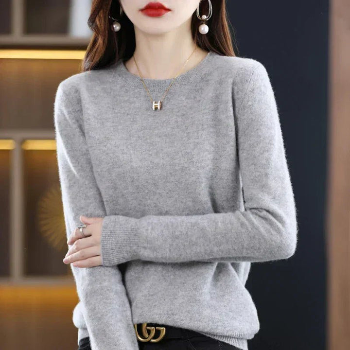 Marloine | Women's Cozy Classic and Comfortable Cashmere Crew Neck Sweater — Gray