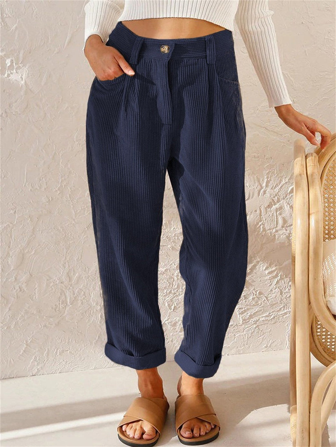 Nerinaria | Women's Casual Corduroy Relaxed Fit Tapered Pants — Navy blue