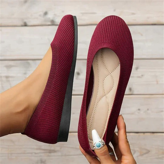 Vesperdora | Women's Orthopedic Comfort Knit Round Toe Ballet Flats Slip-On Loafers — Red